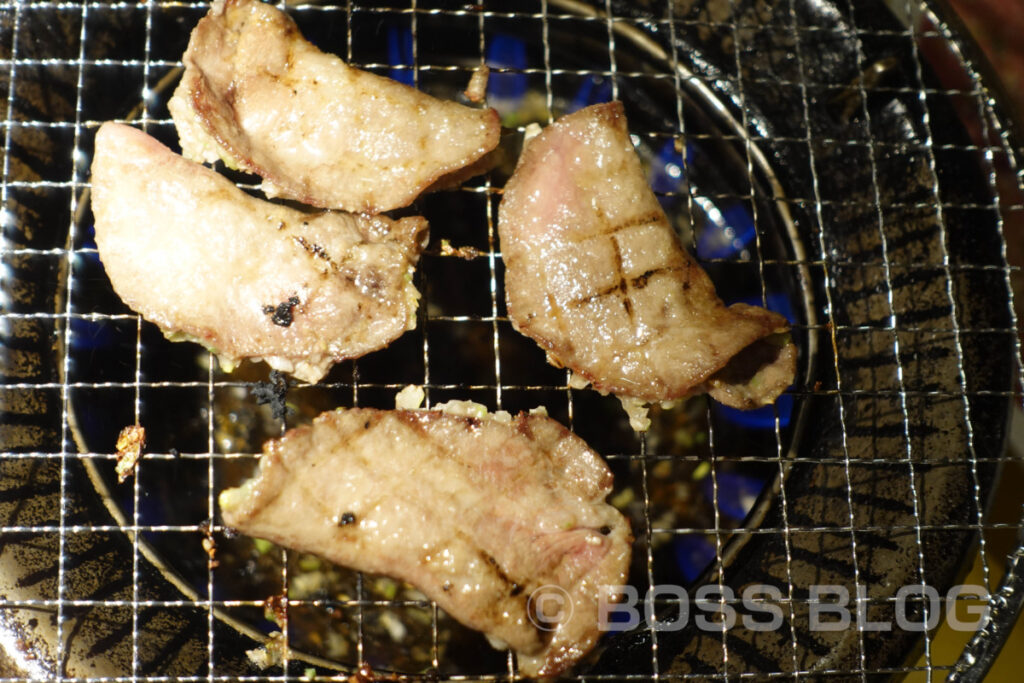 焼肉 まんぷく苑