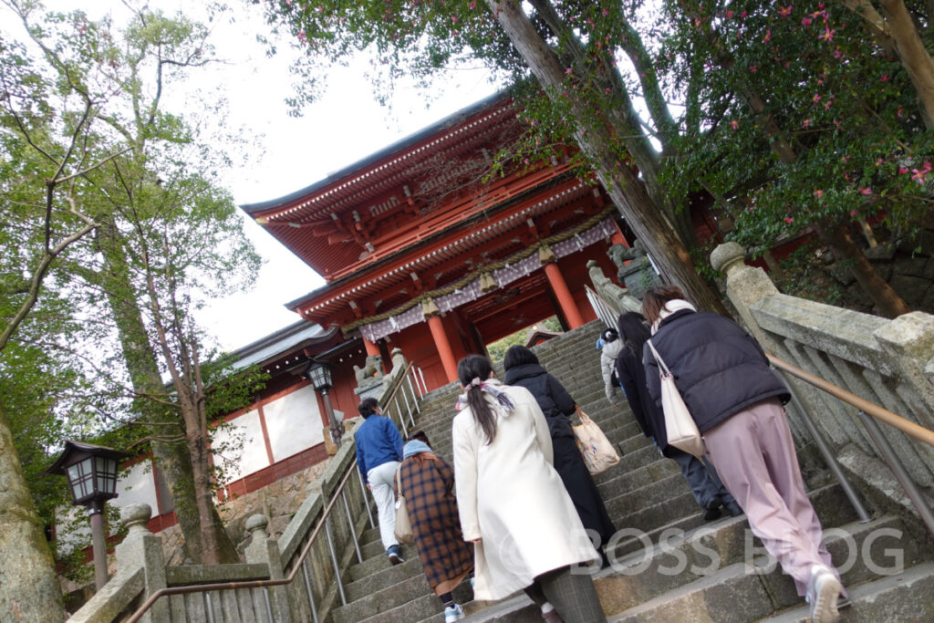 仕事始め・生野神社・住吉神社・赤間神宮・どんどん・ちくわ天肉うどん・わかめむすび